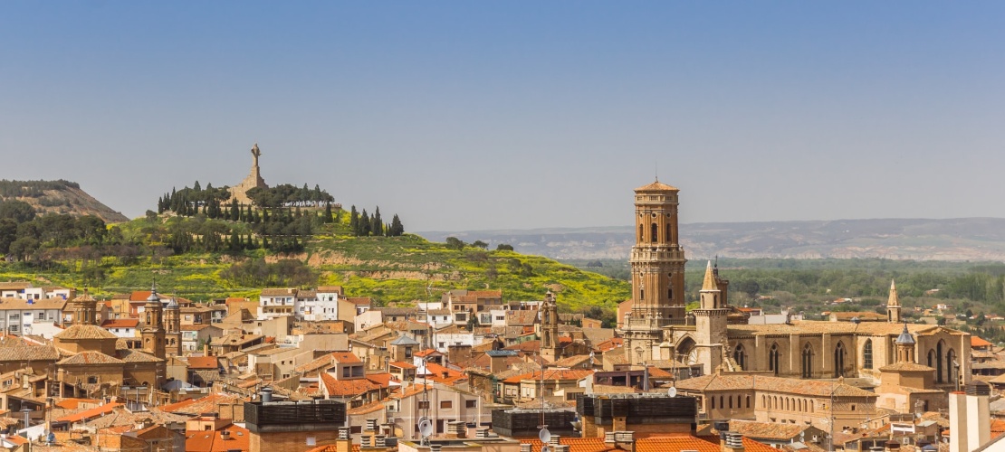 Vista de la Catedral de Santa María de Tudela, Navarra Vista de la Catedral de Santa María de Tudela, Navarra
