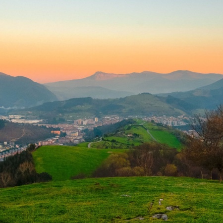 Nachteinbruch in Llodio, Álava (Baskenland)
