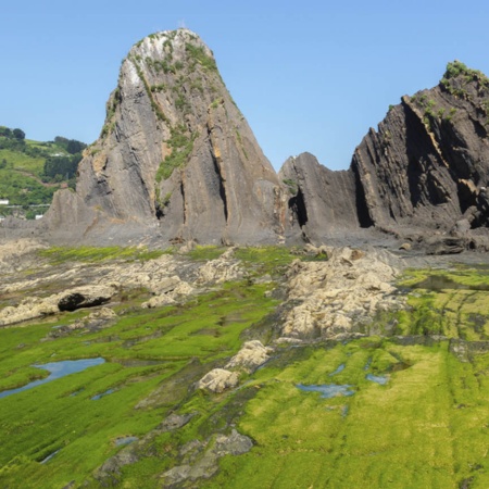 Playa de Saturraran, en Mutriku (Gipuzkoa, País Vasco)