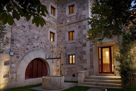 Veduta del giardino del Parador de Cáceres
