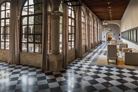Veduta interna del Parador de Cuenca