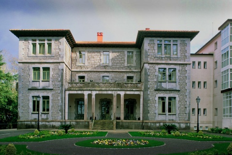 Veduta esterna del Parador de Limpias