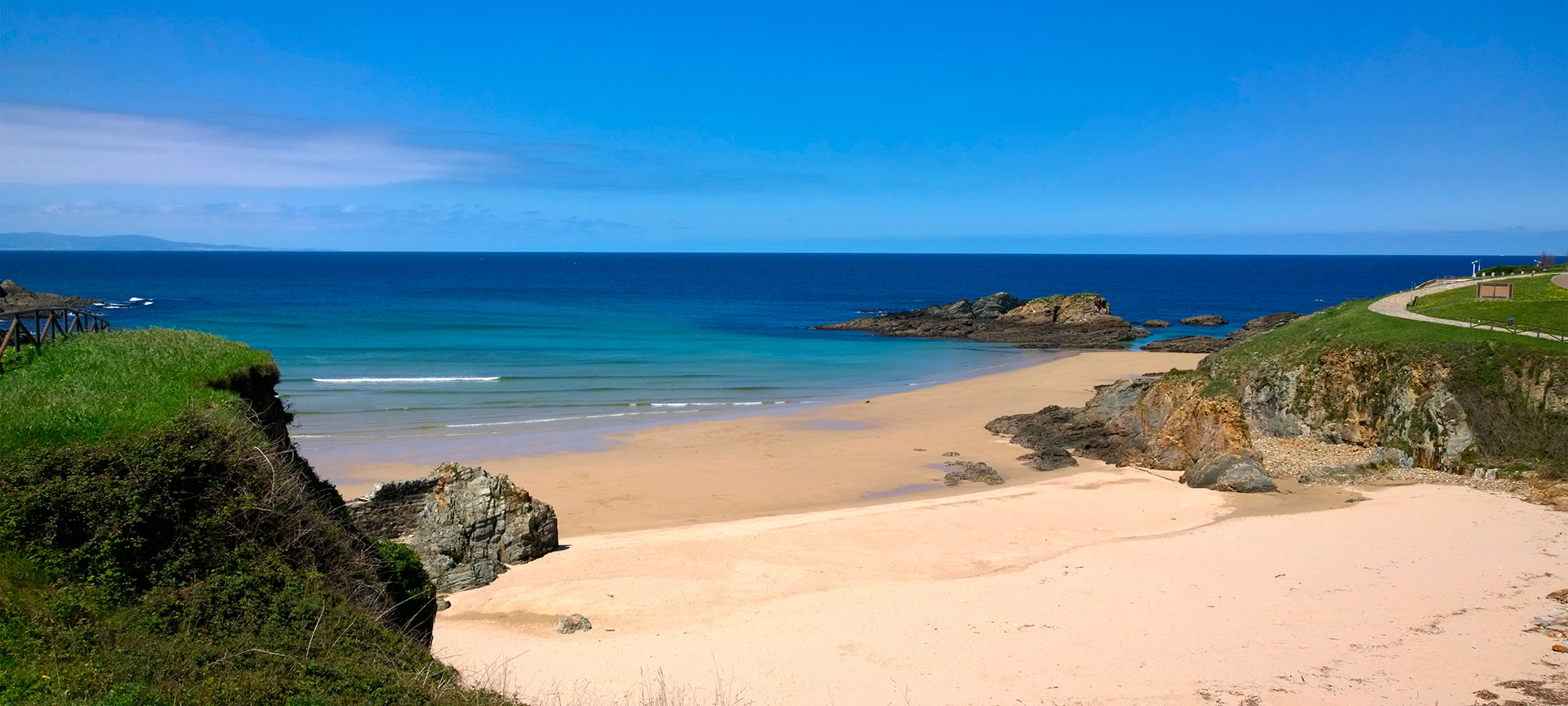Anguileiro Beach in Tapia de Casariego, Asturias Anguileiro Beach in Tapia de Casariego, Asturias