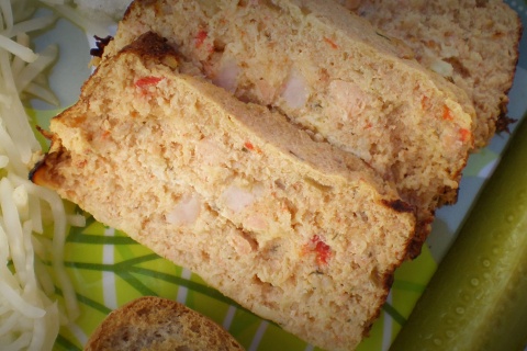 Pastel de pescado (bolo de peixe)