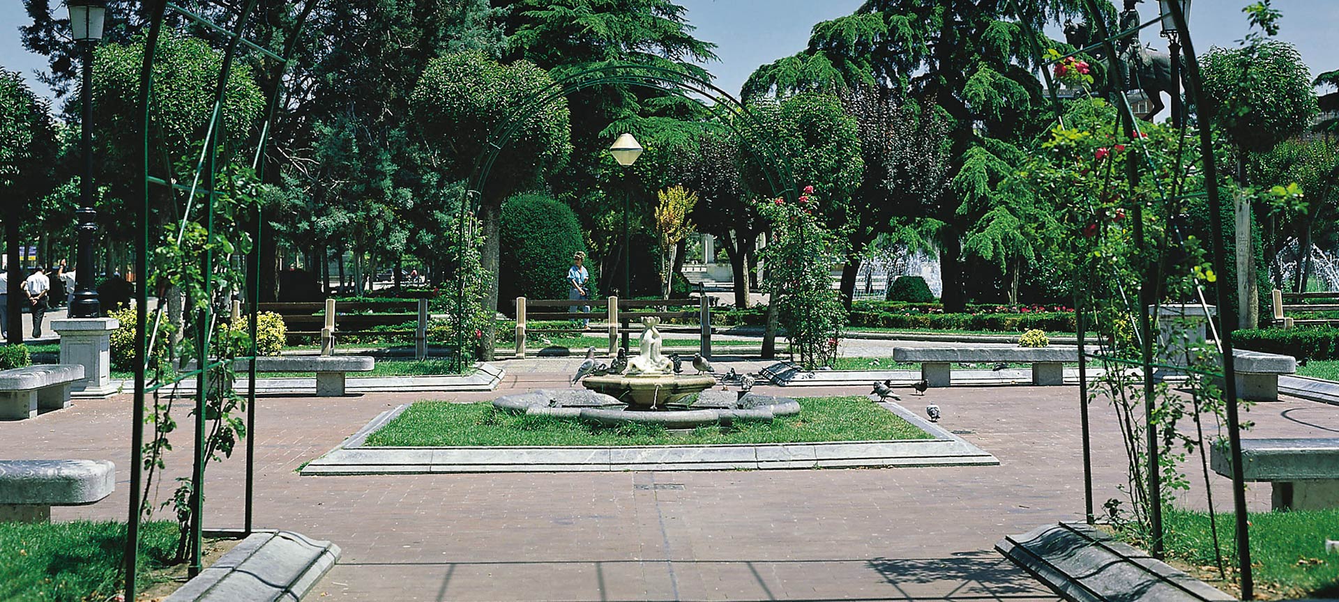 Paseo del Espolón de Logroño Paseo del Espolón de Logroño
