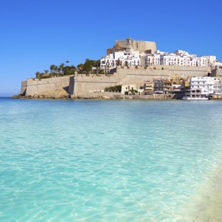 Spiaggia e castello di Peñíscola, a Castellón (Comunità Valenciana)