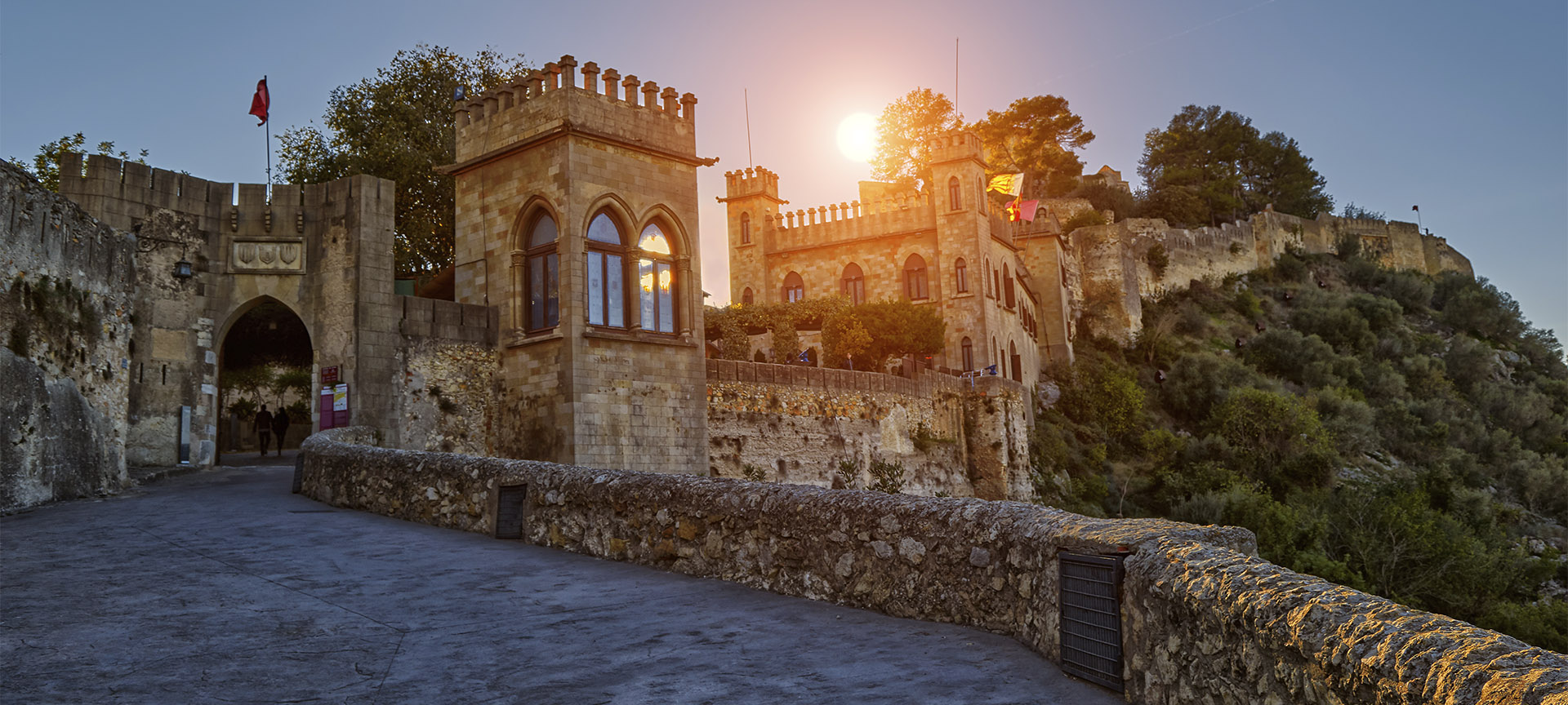 Veduta del castello di Xàtiva (Valencia, Comunità Valenciana) Veduta del castello di Xàtiva (Valencia, Comunità Valenciana)