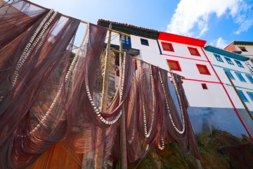 Sieci rybackie w Cudillero. Asturia