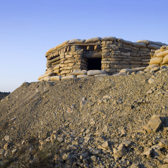 Pozo-observatorio en el Monte Irazo, Aragón Pozo-observatorio en el Monte Irazo, Aragón