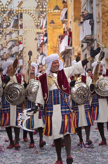Moros y Cristianos en Alcoy