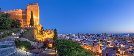 Blick auf Almería von der Alcazaba, Andalusien