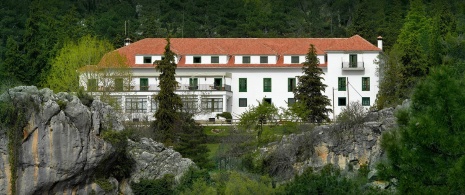 Blick auf das Parador de Cazorla und Umgebung