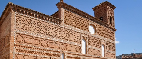 Detalhe da fachada. Igreja de Santa María de Tobed. Saragoça