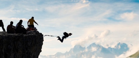 Bungee jumping