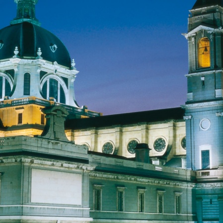 Katedra Santa María la Real de la Almudena, Madryt