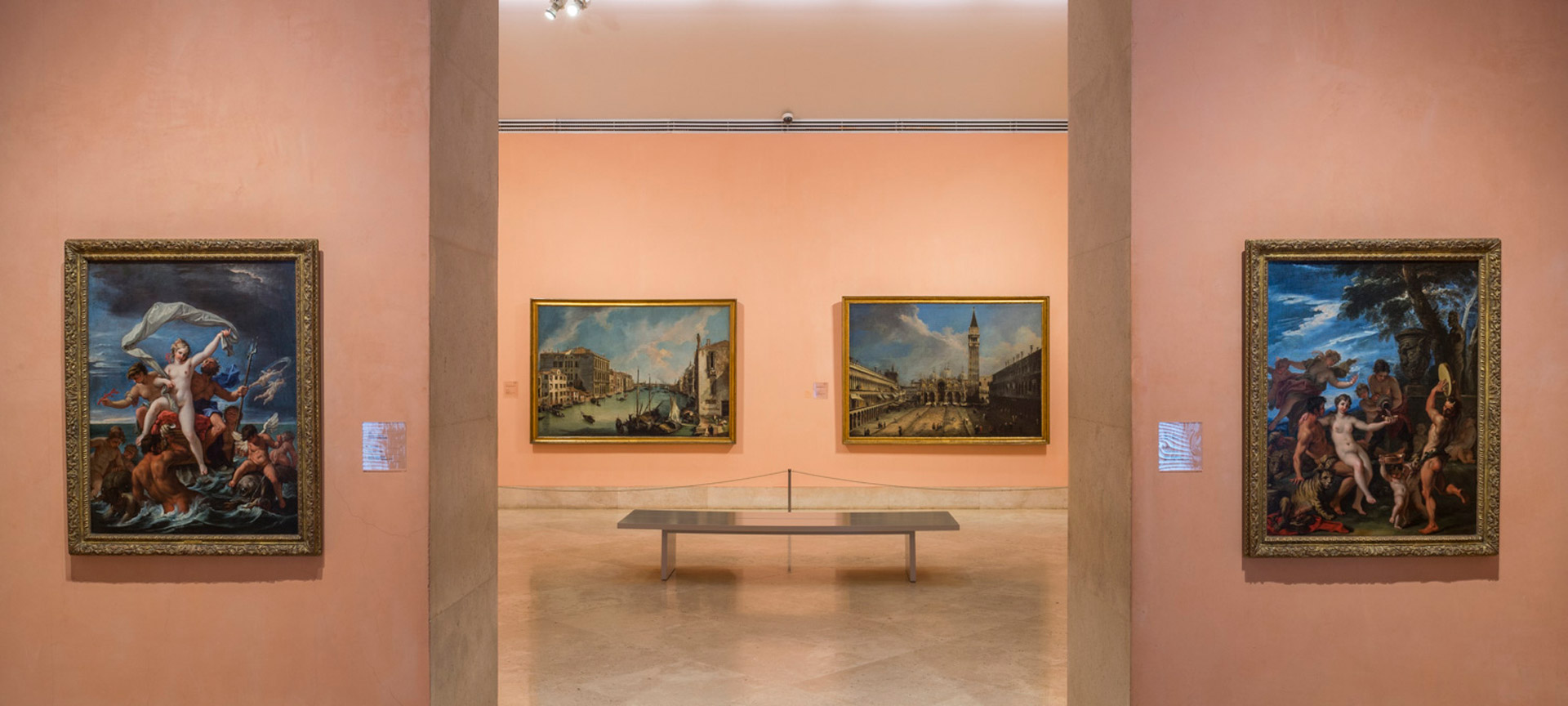 美術館の展示室の風景 美術館の展示室の風景