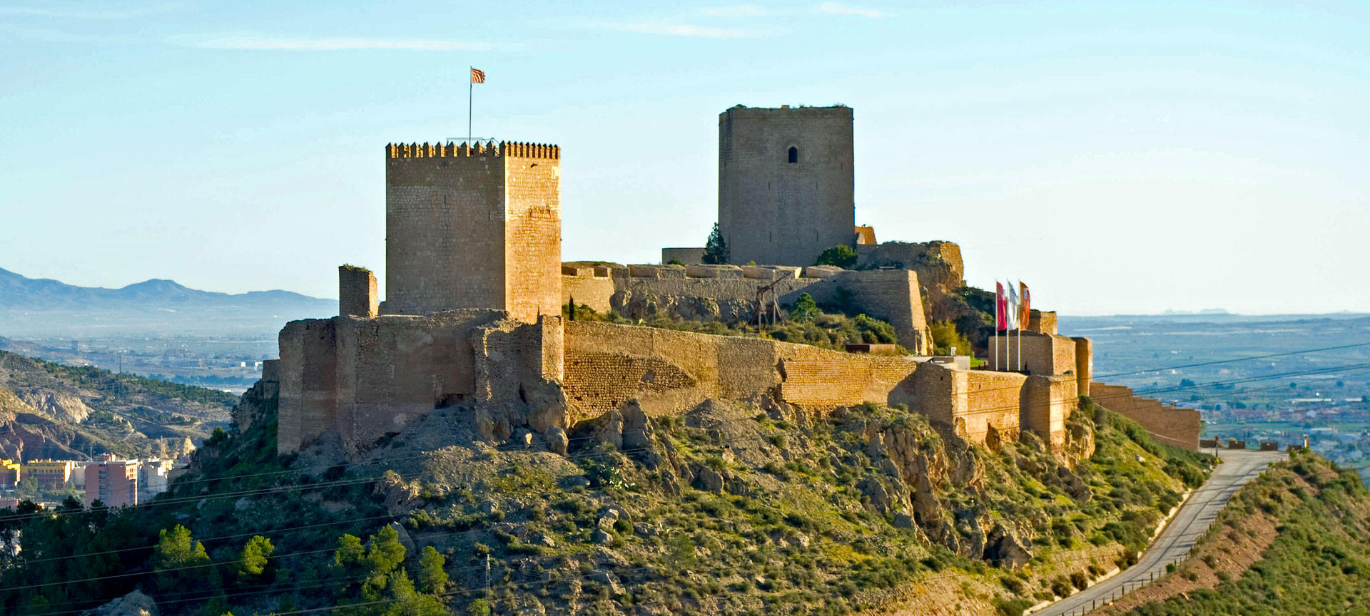 Vista general del Castillo de Lorca Vista general del Castillo de Lorca