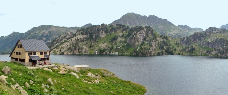 Rifugio nel Circo Glaciale di Colomèrs